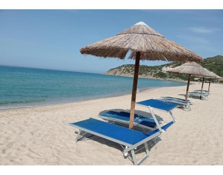 Vacanze A Solanas Con Clima Cup1863 Exterior photo